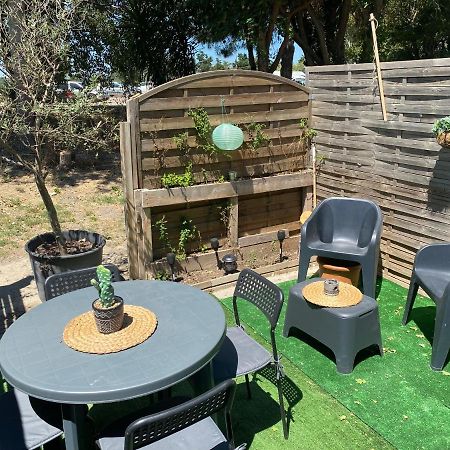 Un Duplex Pour 4 Personne Residence De Vacances Arles Bagian luar foto