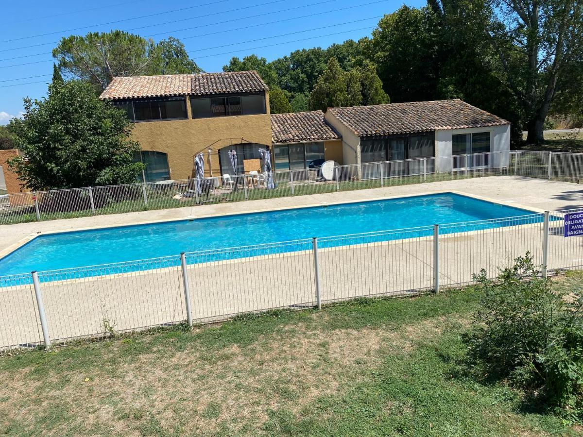 Un Duplex Pour 4 Personne Residence De Vacances Arles Bagian luar foto